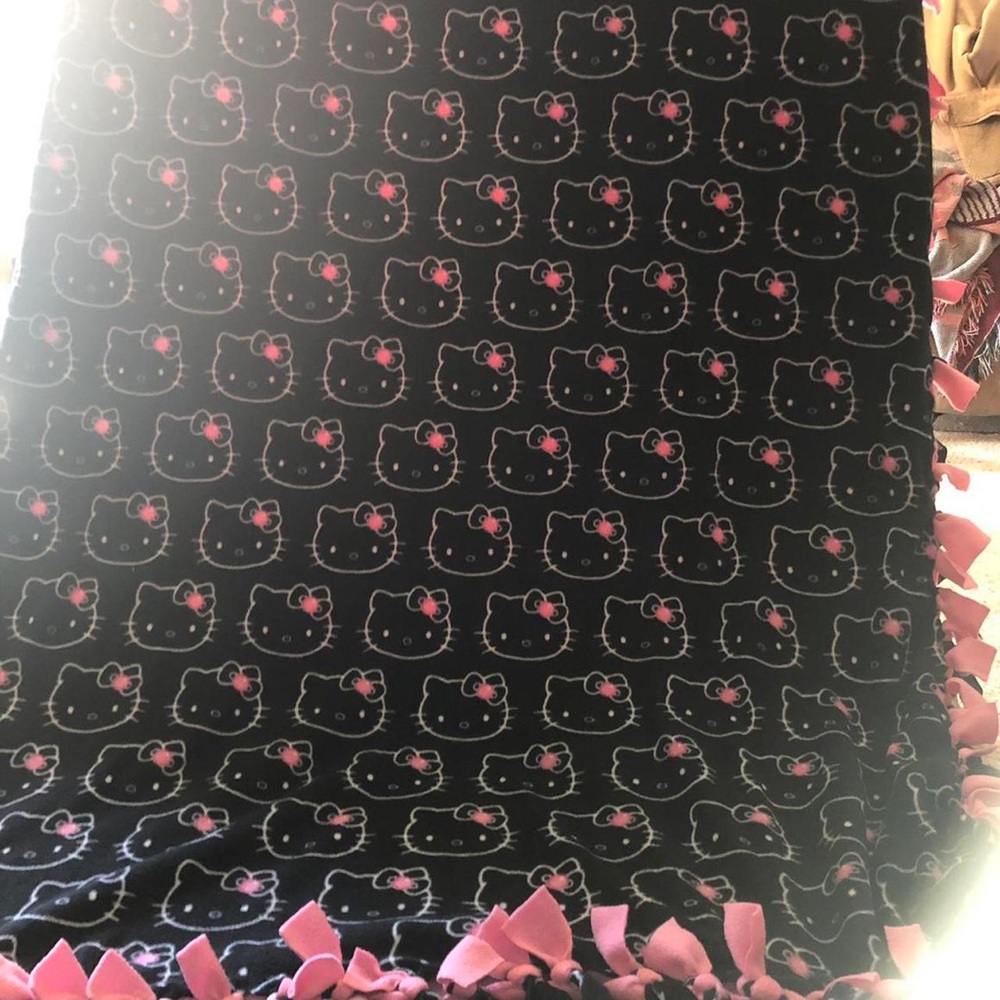 hello kitty blanket